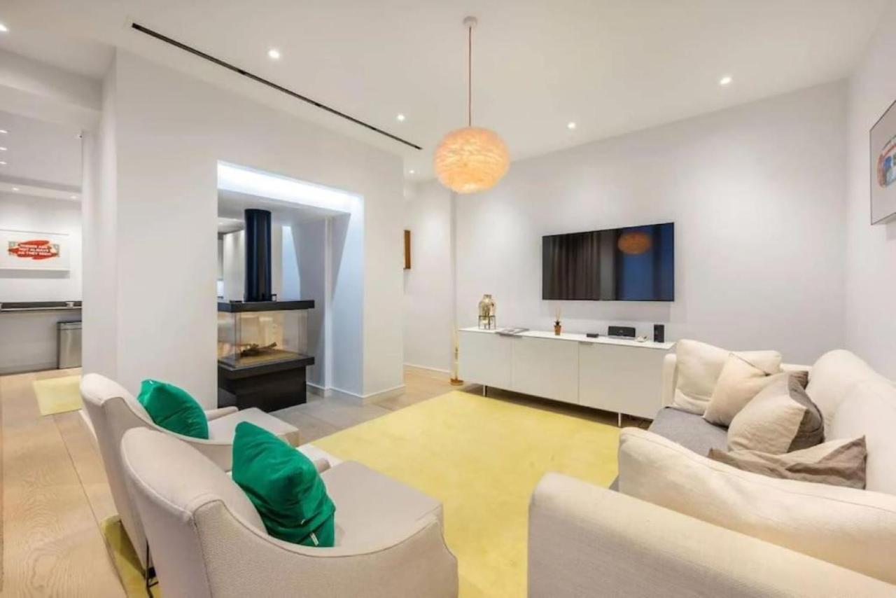 Posh 3 Bedroom Flat With Terrace And Indoor Fireplace In Mayfair, Near Hyde Park ลอนดอน ภายนอก รูปภาพ