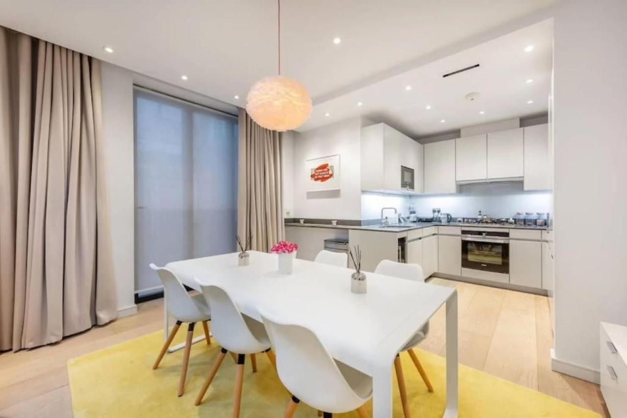 Posh 3 Bedroom Flat With Terrace And Indoor Fireplace In Mayfair, Near Hyde Park ลอนดอน ภายนอก รูปภาพ