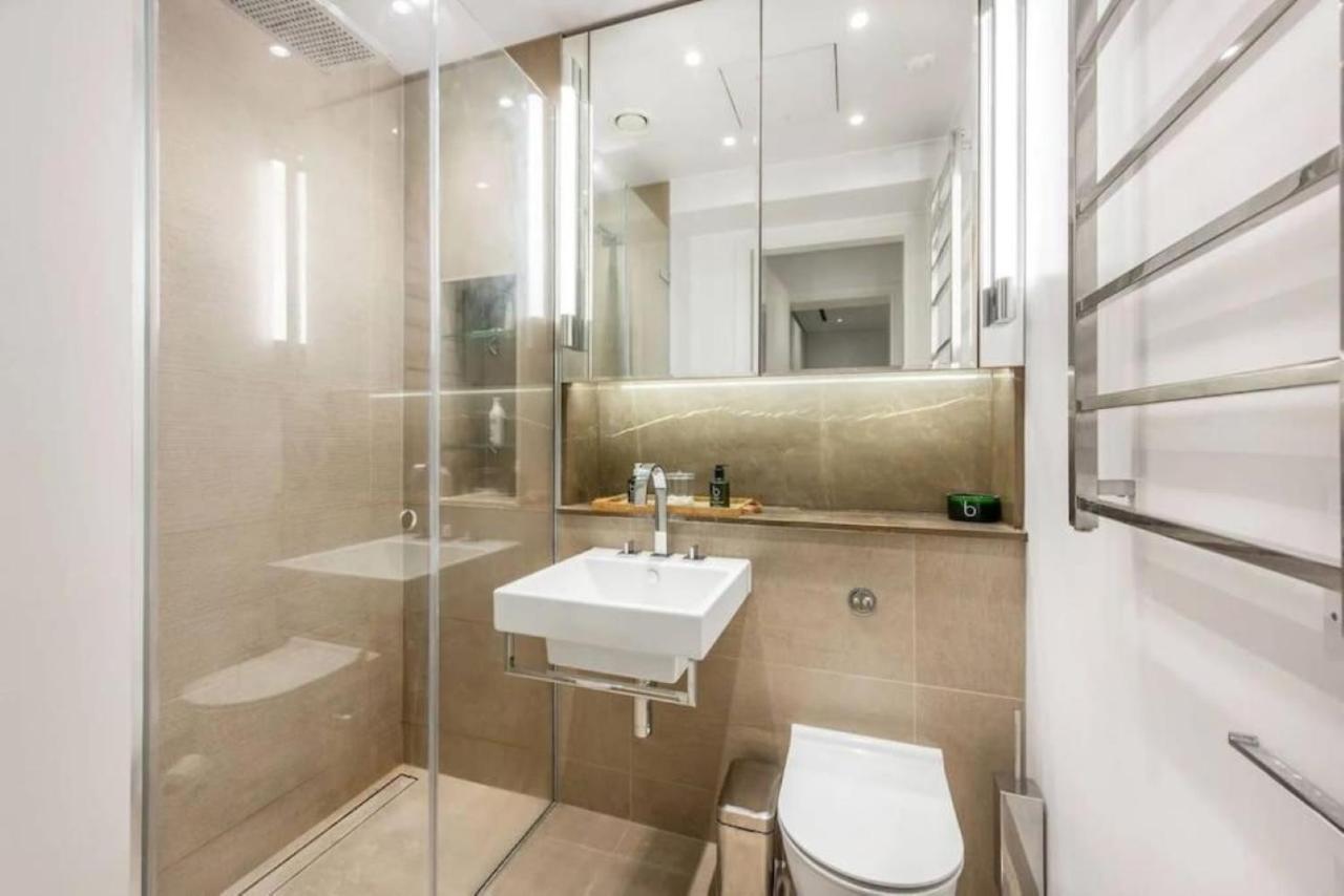 Posh 3 Bedroom Flat With Terrace And Indoor Fireplace In Mayfair, Near Hyde Park ลอนดอน ภายนอก รูปภาพ
