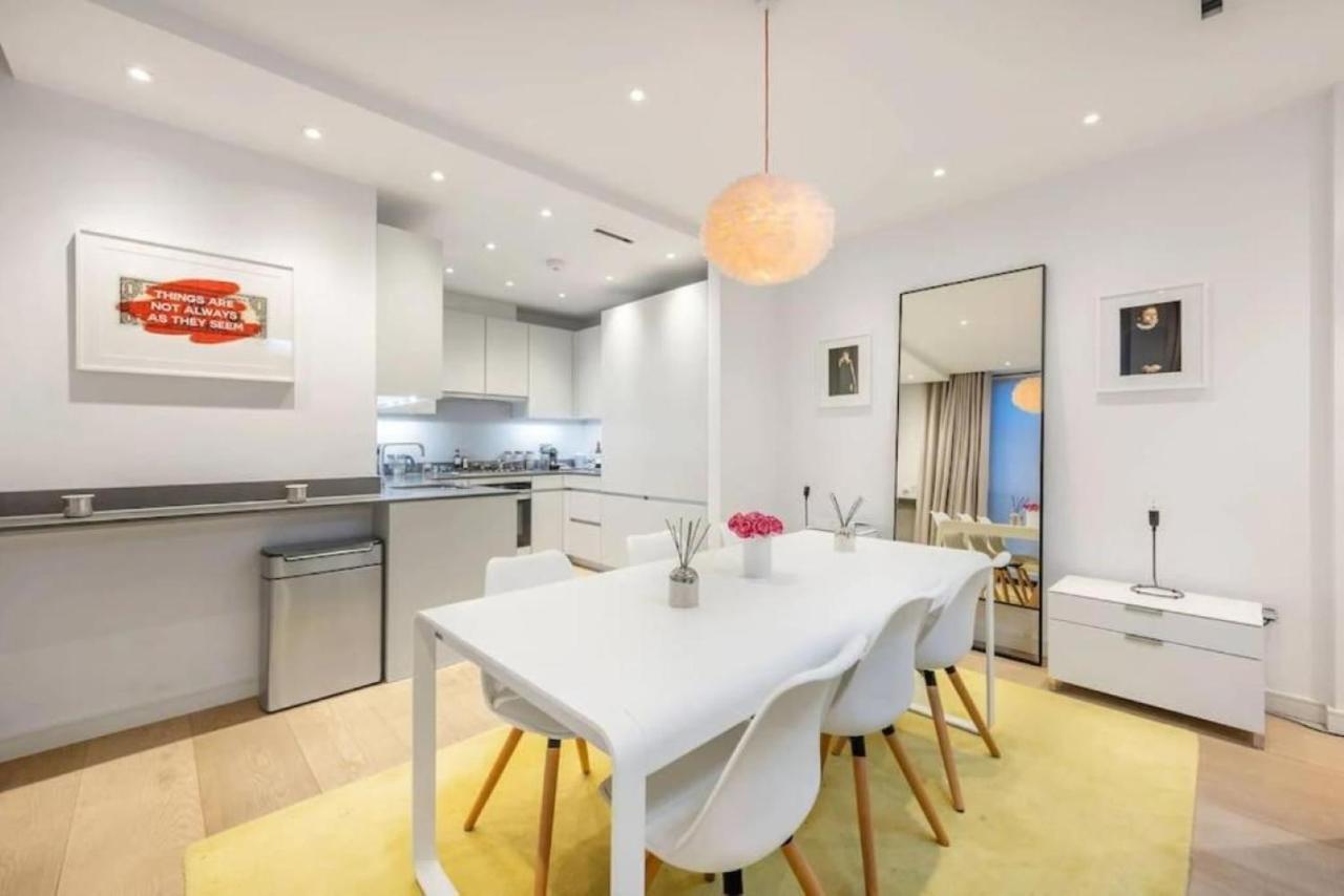 Posh 3 Bedroom Flat With Terrace And Indoor Fireplace In Mayfair, Near Hyde Park ลอนดอน ภายนอก รูปภาพ